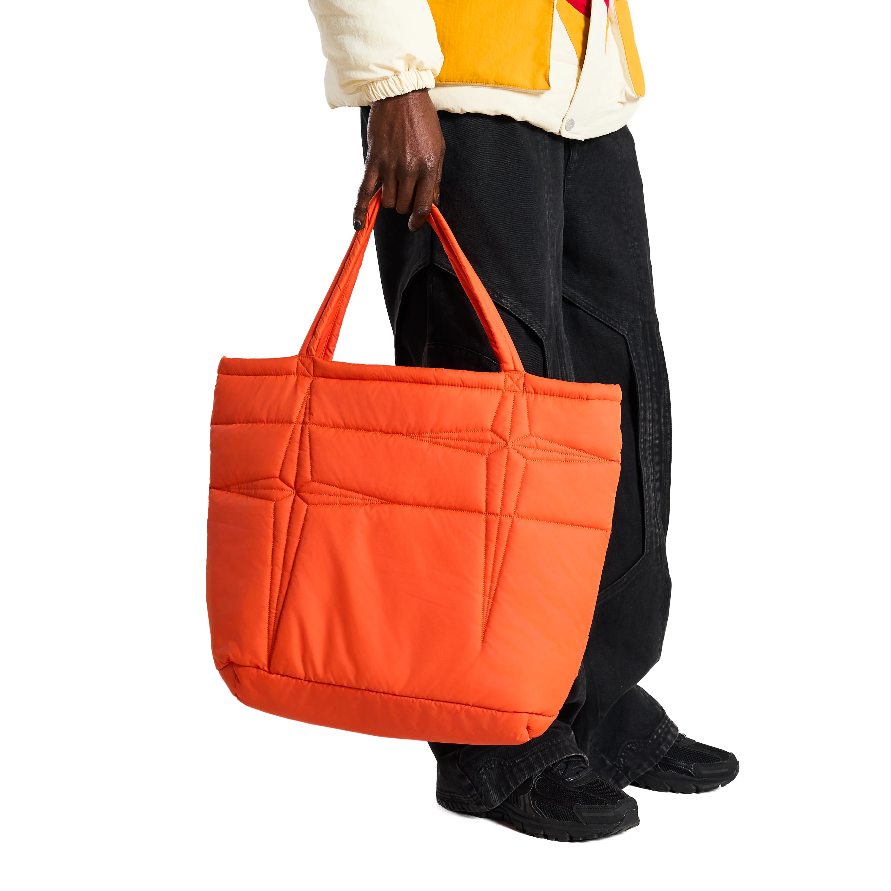 GUNDAM STARS PUFFER BAG (ORANGE) - Image 3